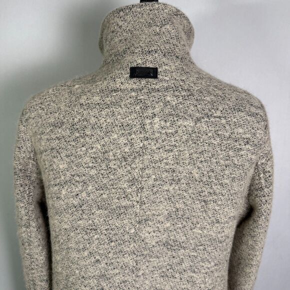 Calvin Klein Women's Wool Blend Long Boucle Coat Sz XL, Tan/Brown, Zips, Pockets - Picture 7 of 16